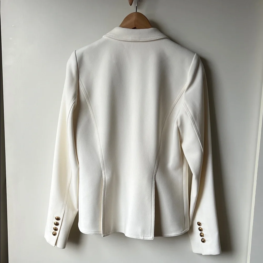 Smythe Women's Ivory Suit- like new - Picture 5 of 15
